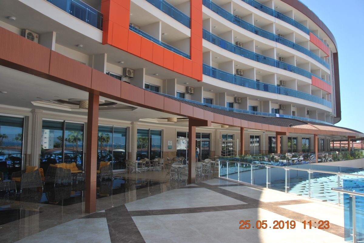 imagini hotel LONICERA RESORT